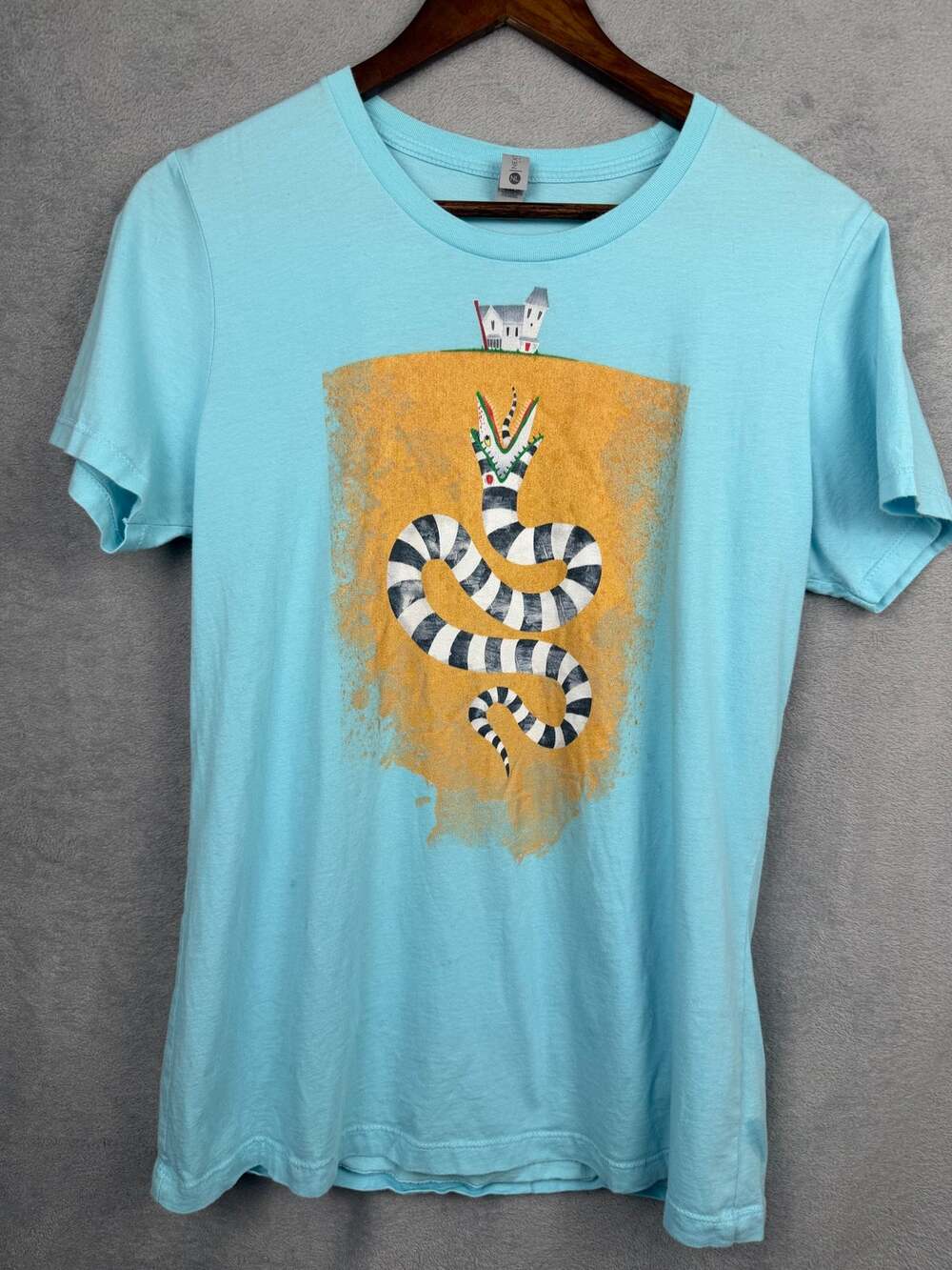 Beetlejuice Sandworm T Shirt Womens XL Baby Blue Creepy Cute Whimsigoth Retro